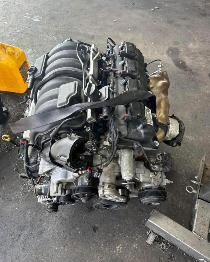 IMG_2813.png 392 Scat Pack engine pulled out at 24k miles - Image 1